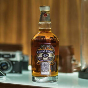 Rượu Chivas 25 giá bao nhiêu?