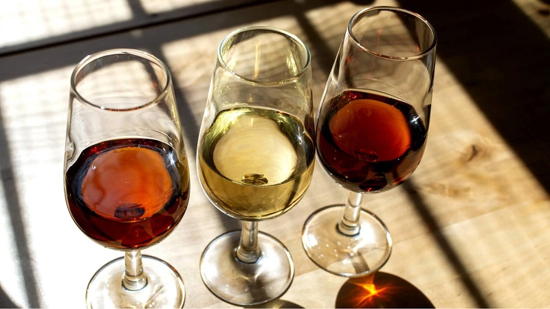 Đặc điểm đa dạng của rượu vang ngọt
