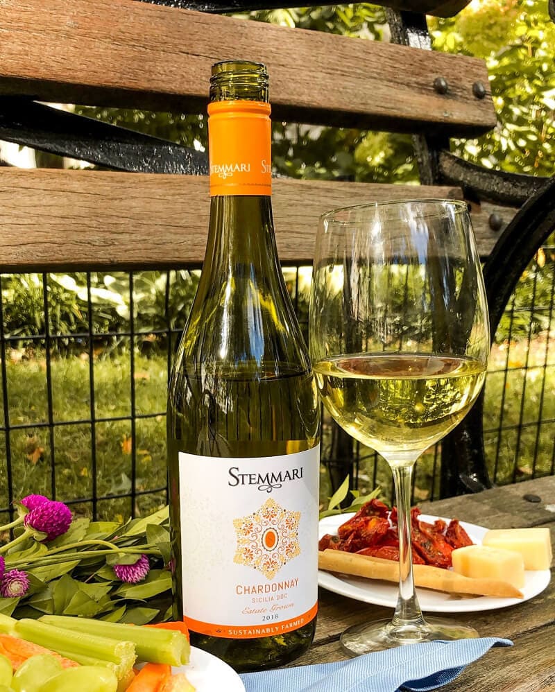 Rượu vang trắng Ý Stemmari Moscato