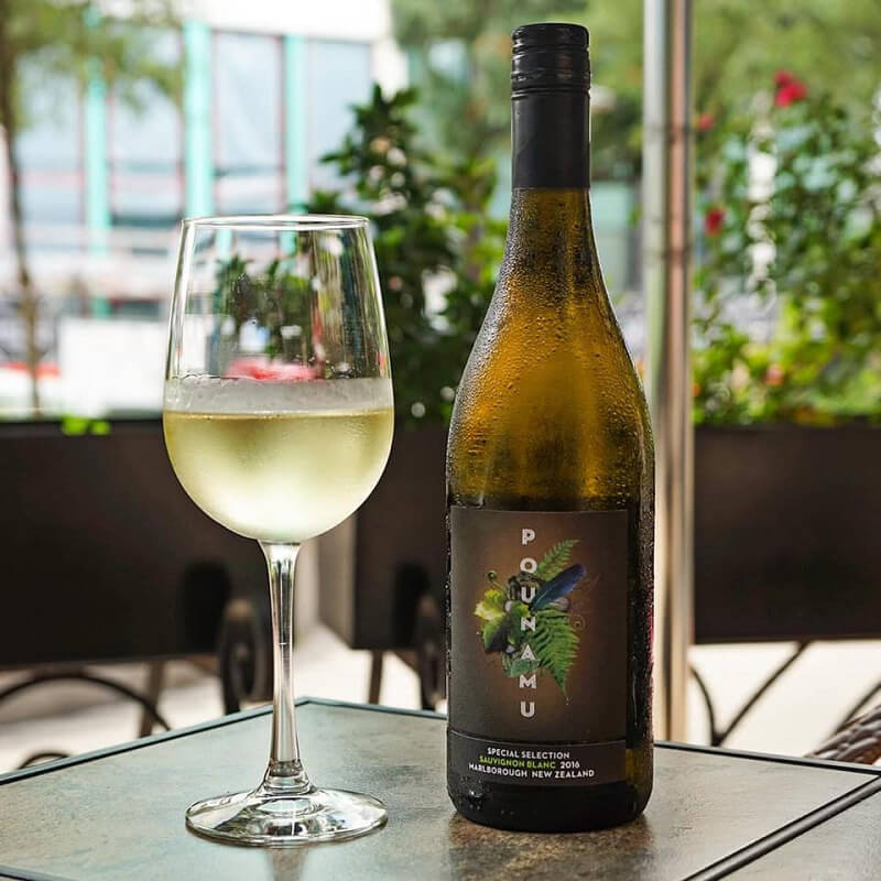 Rượu vang trắng Newzealand Pounamu Sauvignon Blanc