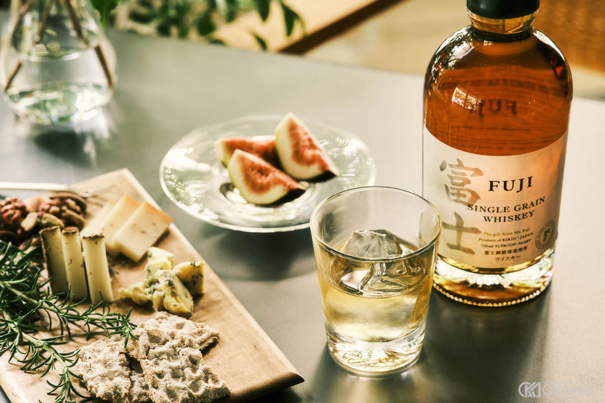 Japanese, Canadia, và world whisky