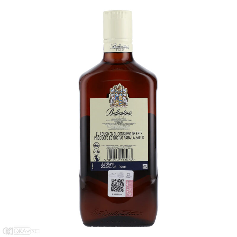Rượu Ballantine's Finest 700ml