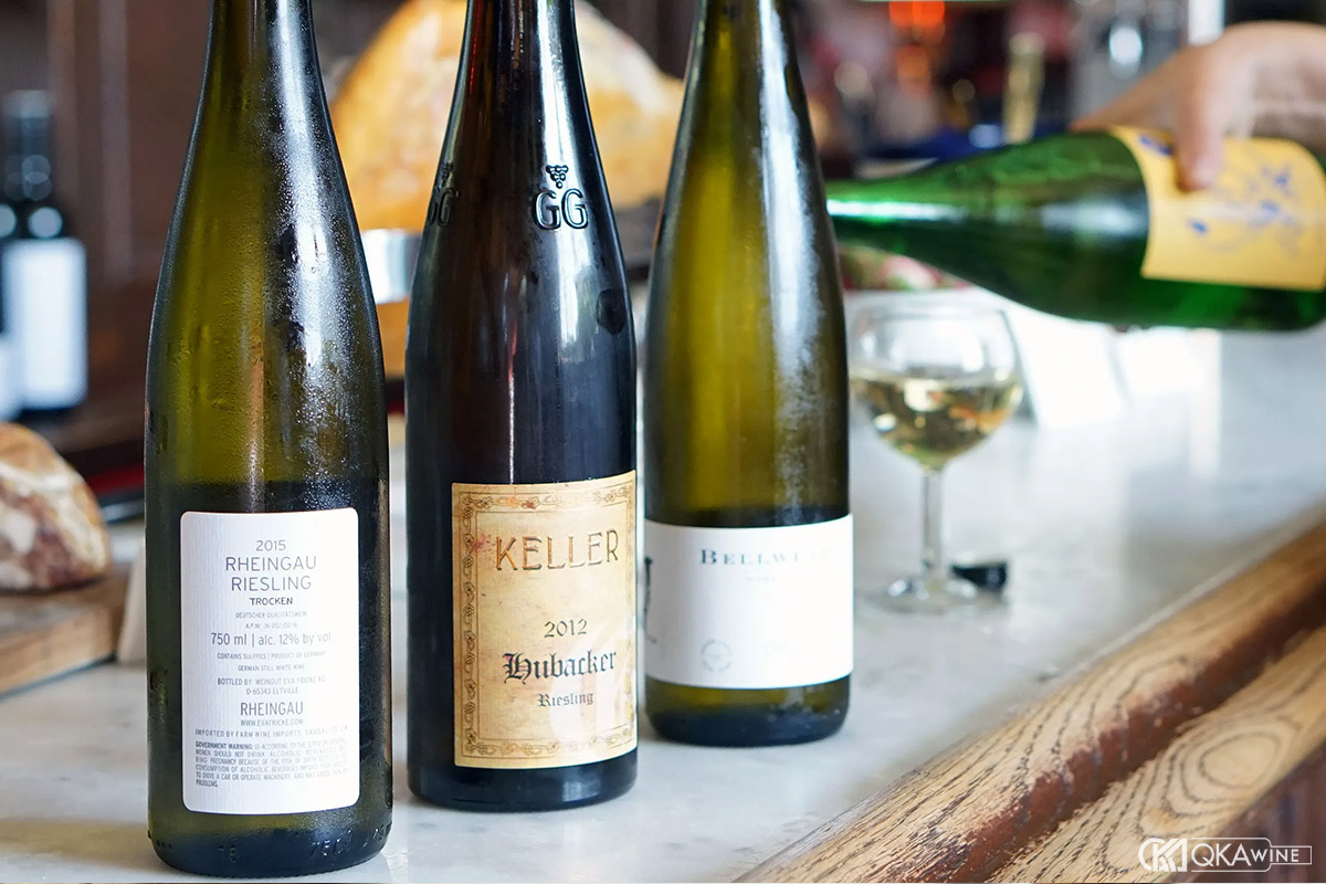 Rượu vang Riesling