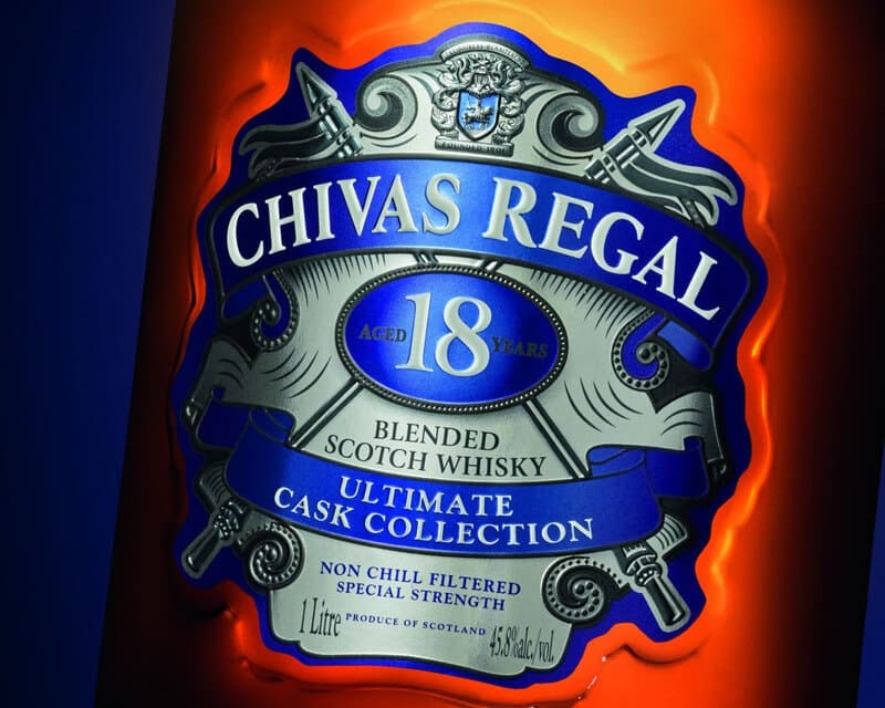 Rượu Chivas Regal 18