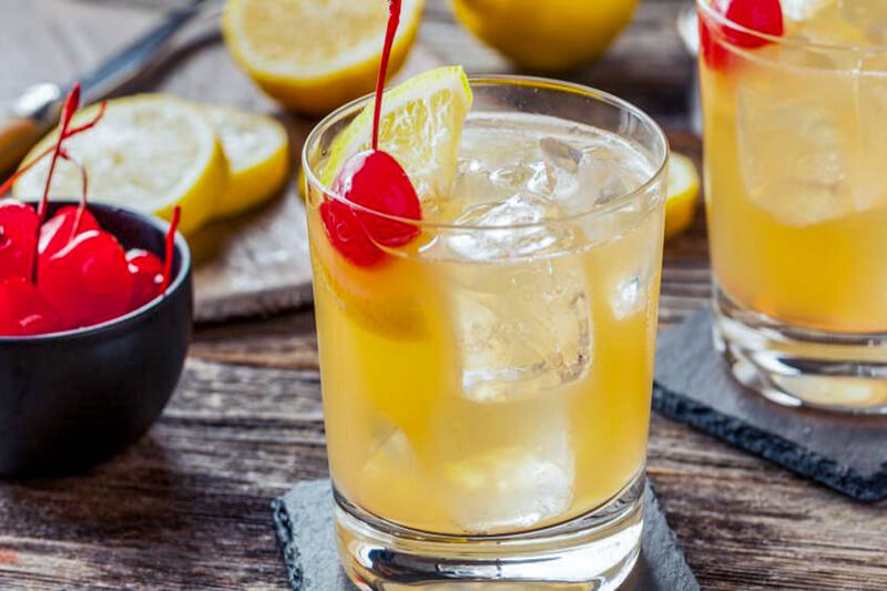 Cocktail Brandy Sour