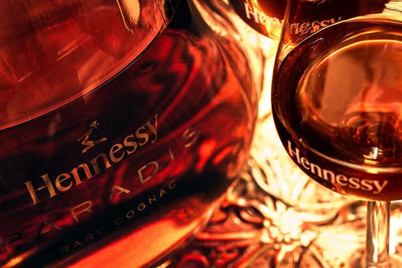 Cách uống rượu Cognac nguyên chất
