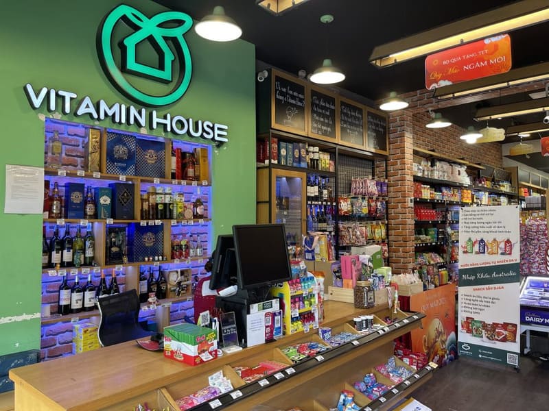 Cửa hàng bán rượu Soju Vitamin House