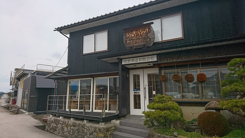 Nhà máy nấu rượu Sake Takeno Sake Brewing Co