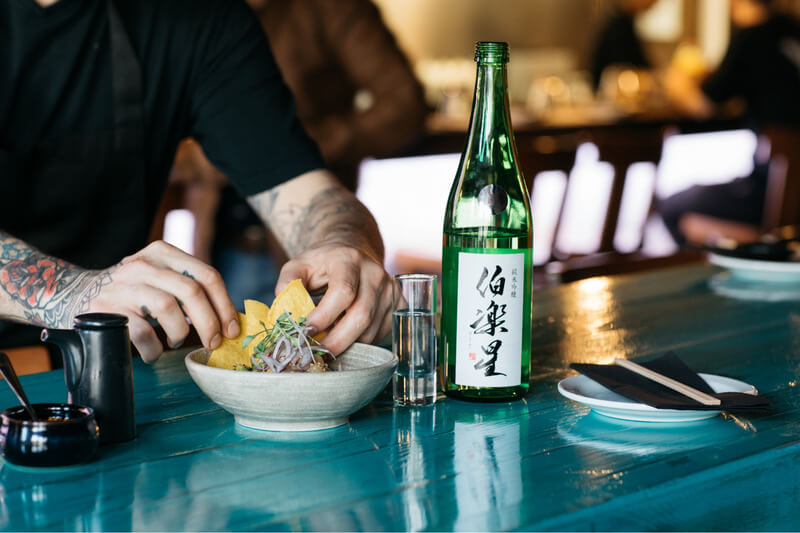 Thưởng thức rượu Sake