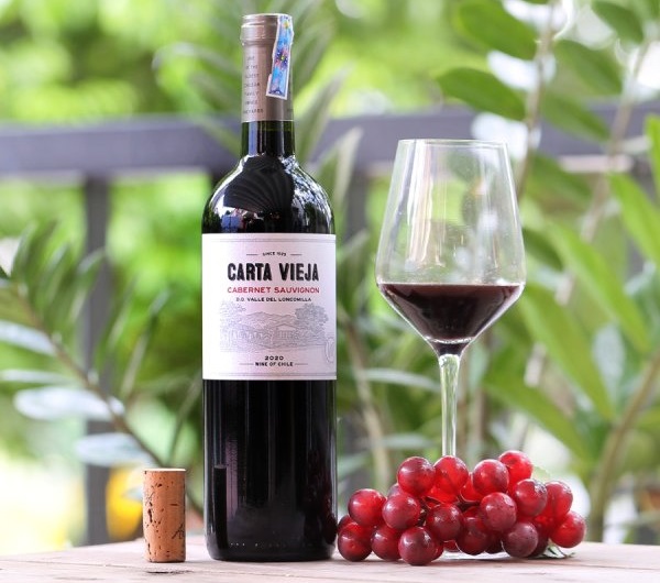 Rượu Vang cho người mới tập uống Chile Carta Vieja Cabernet Sauvignon