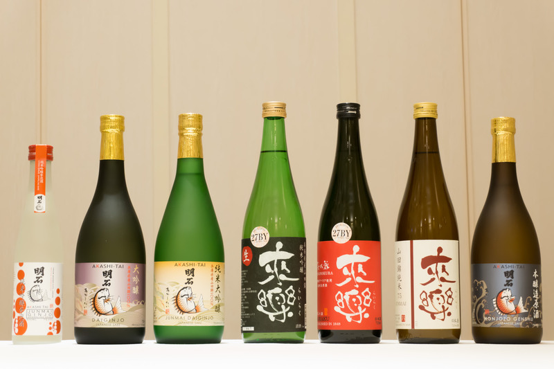 Rượu Sake Nhật bản được làm từ gạo, nước và nấm Koji