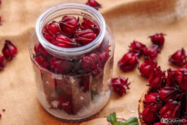 Cách ngâm rượu Atiso