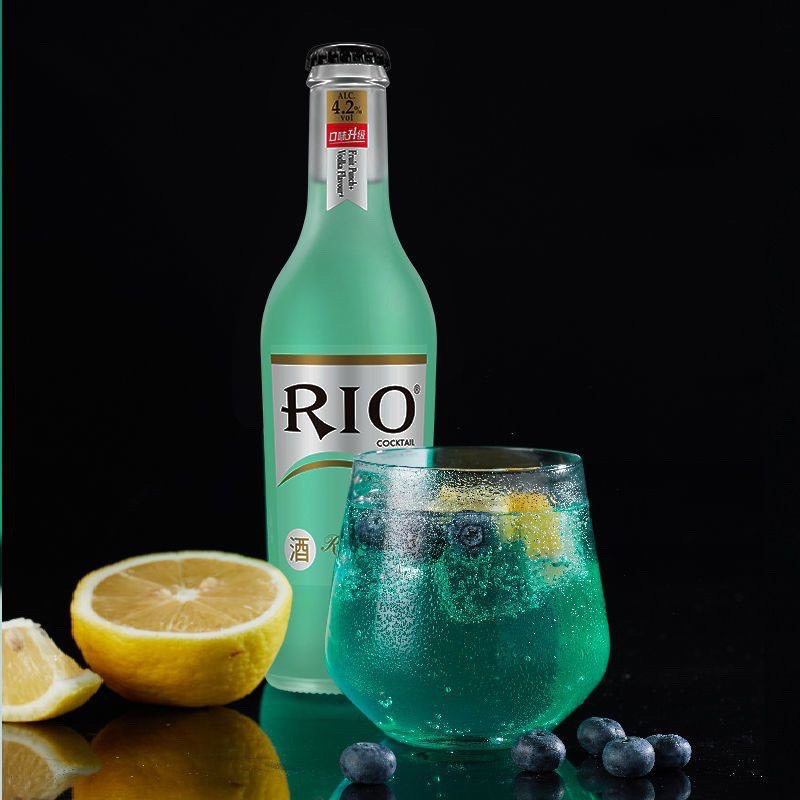 Rio hương trái cây tổng hợp và Vodka