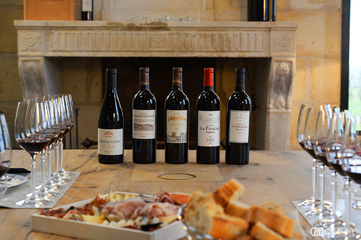 Rượu vang Pomerol kết hợp với món ăn nào?