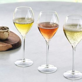 rượu vang sủi cava