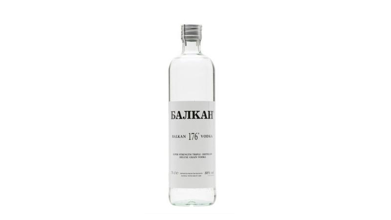 Rượu Vodka Balkan có nồng độ cồn đạt mức 88%