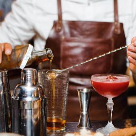 Bartender là gì