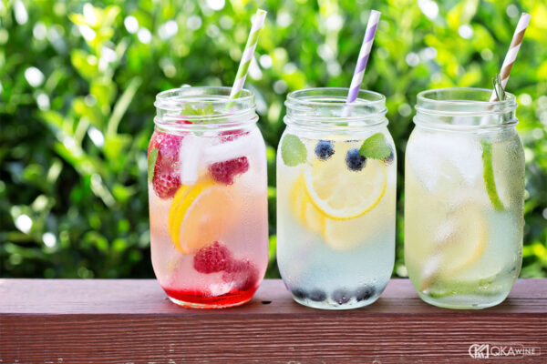 Cách pha rượu Vodka với trái cây