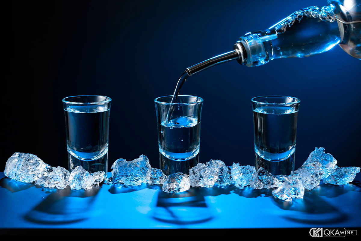 Cách uống rượu Vodka nguyên chất