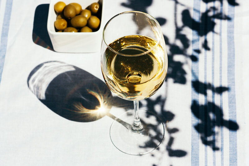 Yếu tố làm ảnh hưởng đến hạn sử dụng rượu vang