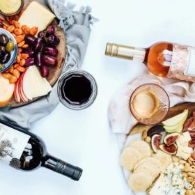 rượu vang ngọt ăn với gì