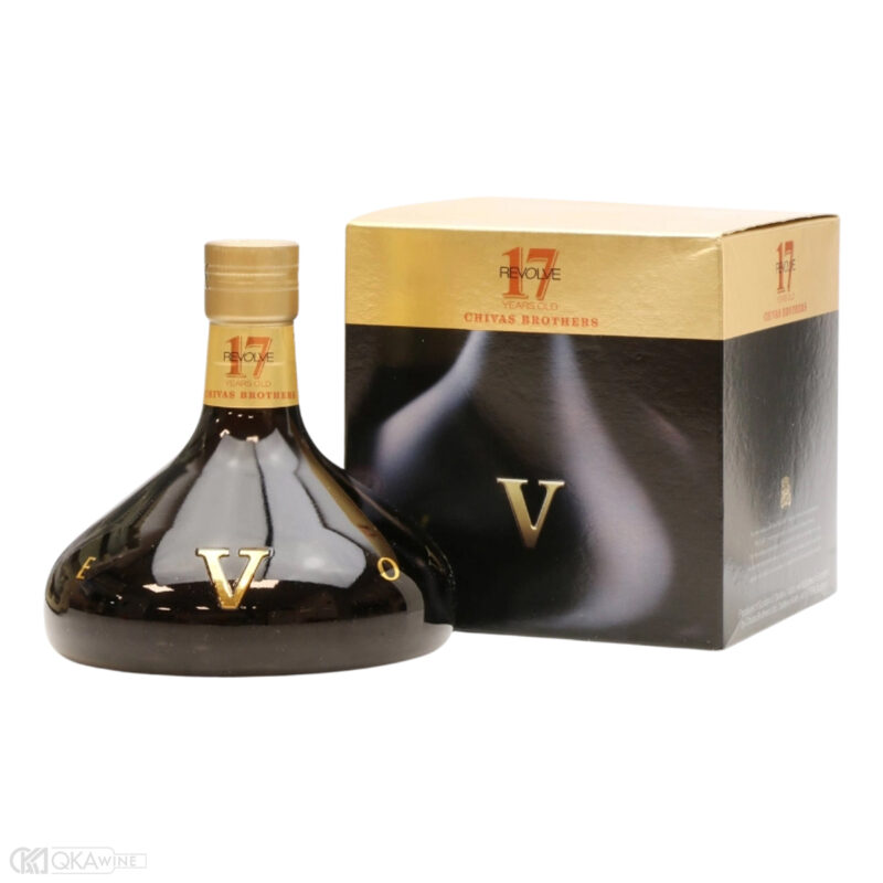 Rượu Chivas 17 Revolve EVO 700ml