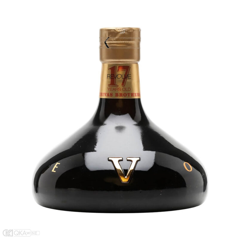 Rượu Chivas 17 Revolve EVO 700ml