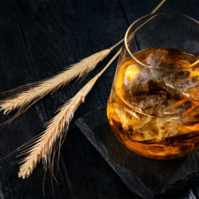 Grain whisky là gì?