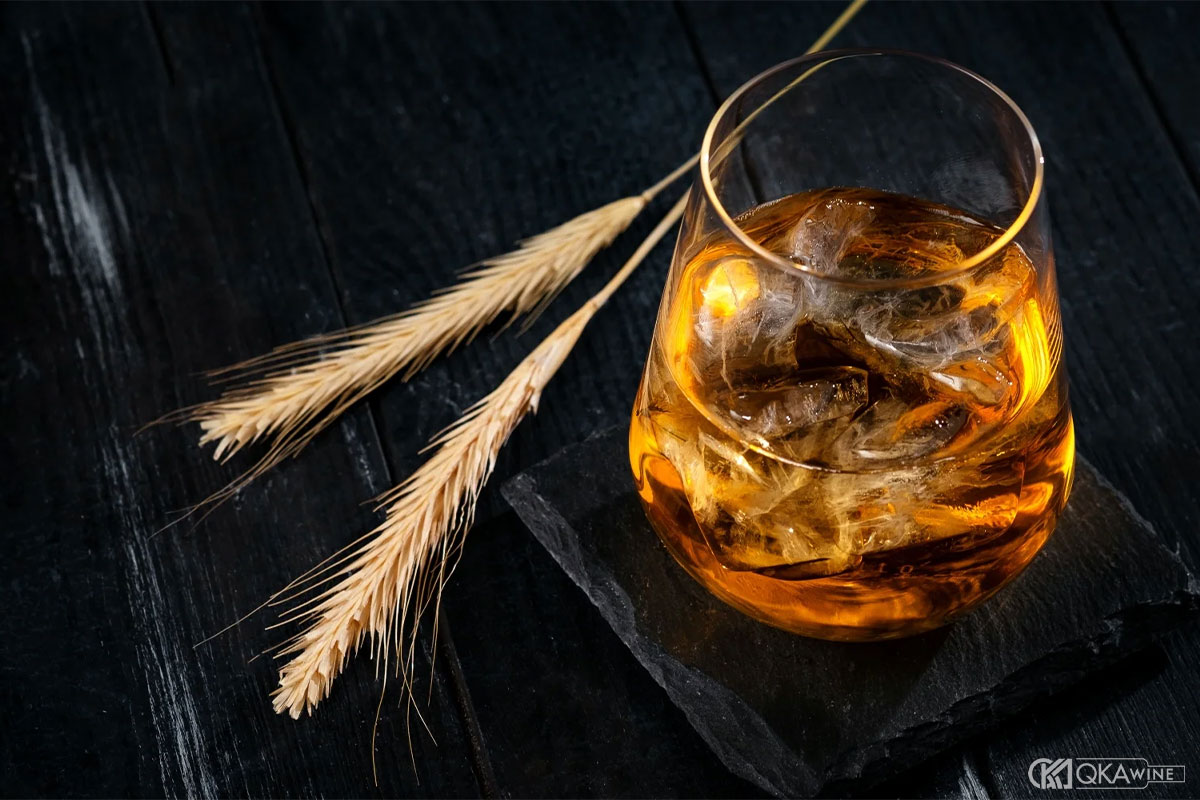 Grain whisky là gì?