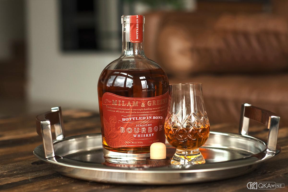 Straight whiskey là gì?