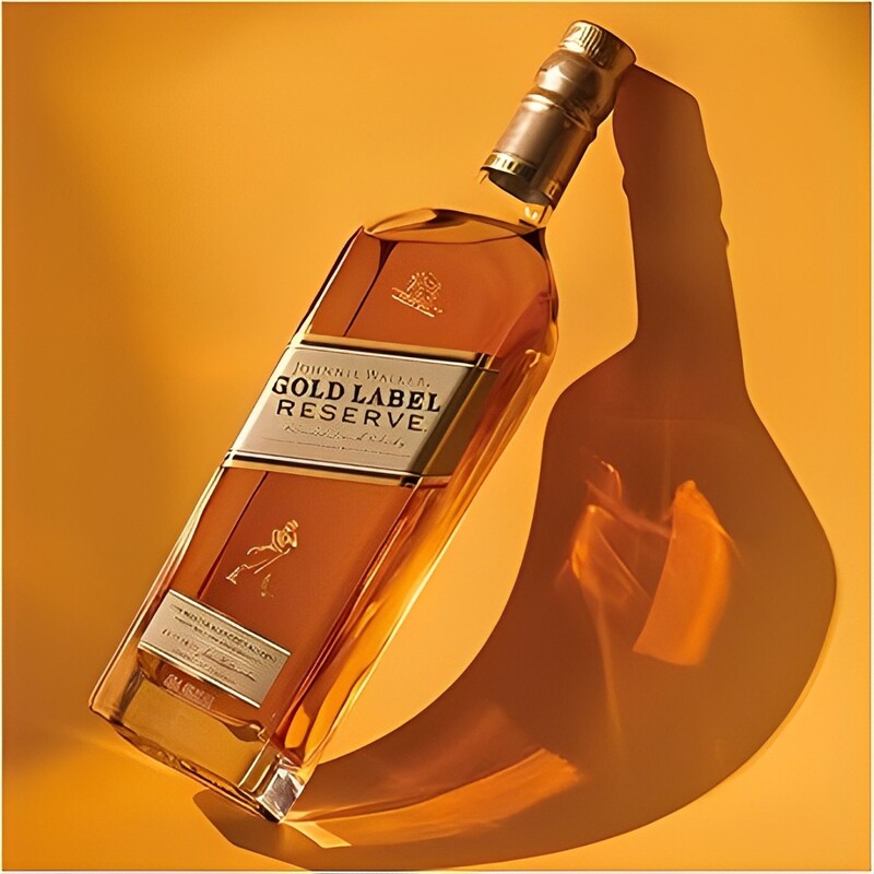 rượu Johnnie Walker Gold Label