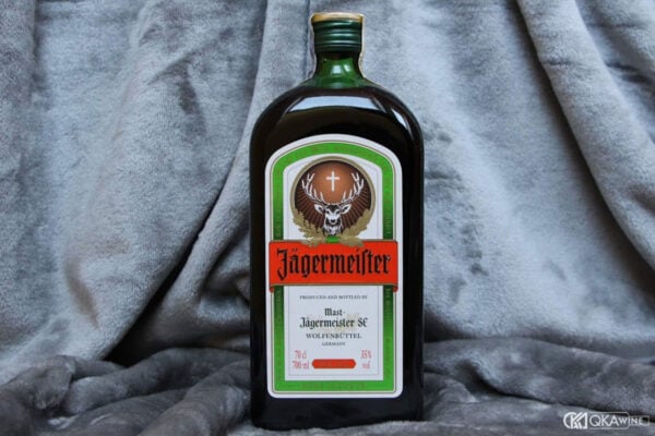 Cách phân biệt rượu Jagermeister thật giả