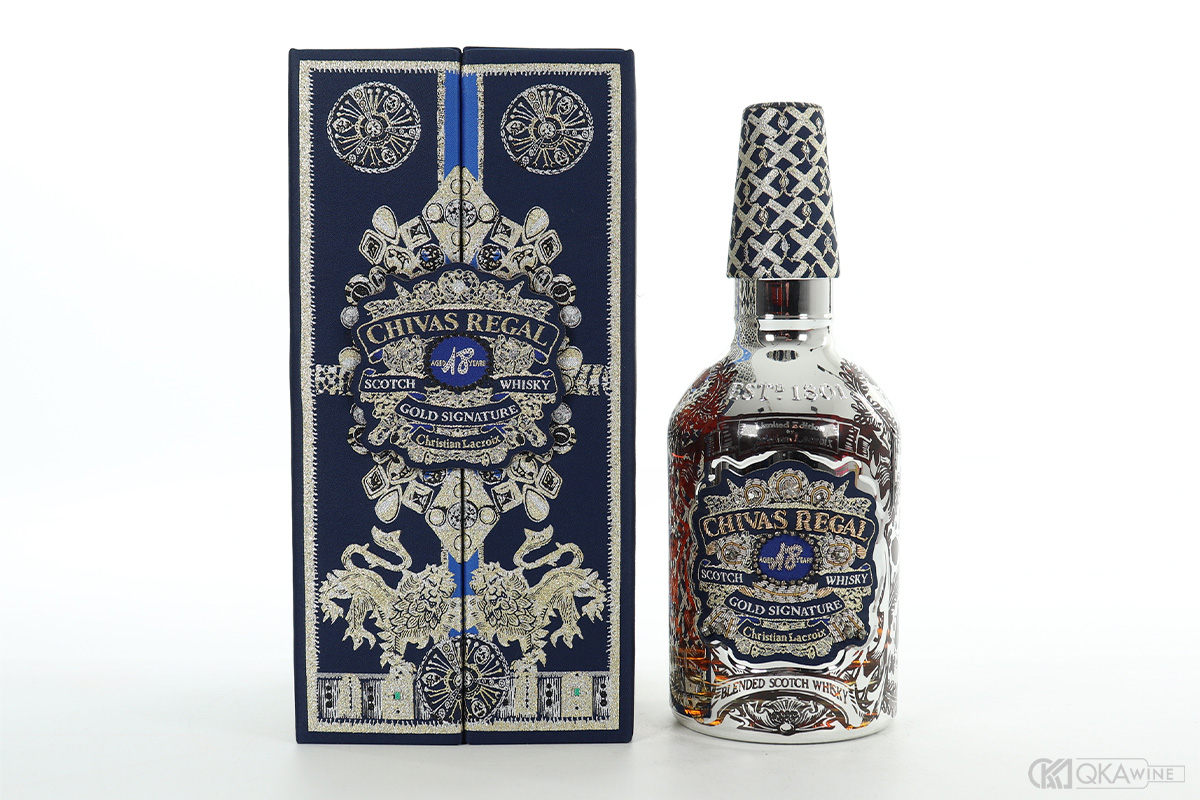 Chivas Regal 18 Gold Signature Christian Lacroix Edition