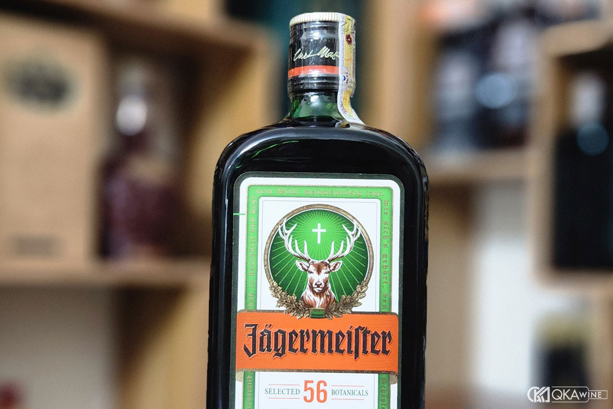 Kiểm tra nắp chai niêm phong Jagermeister