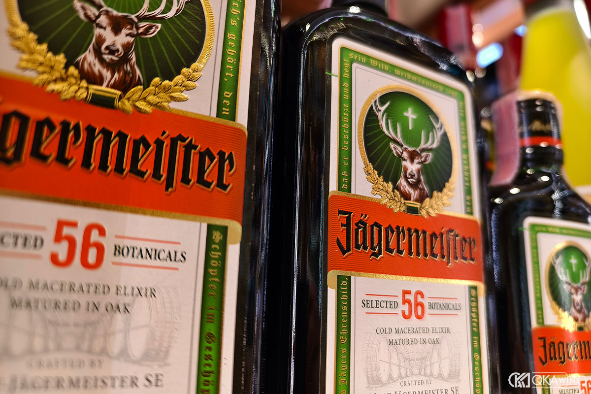 Logo hươu Hubertus Jagermeister