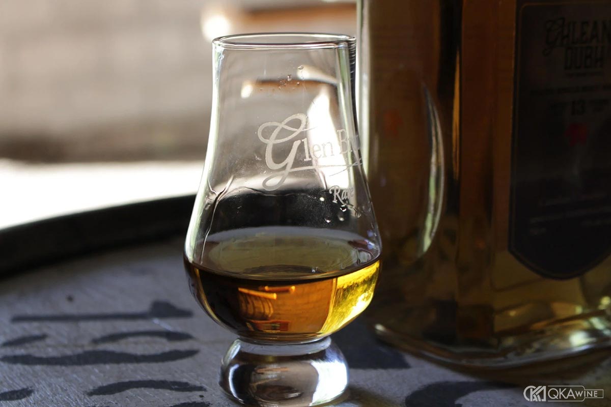 Quá trình oxy hóa trong rượu whisky là gì?