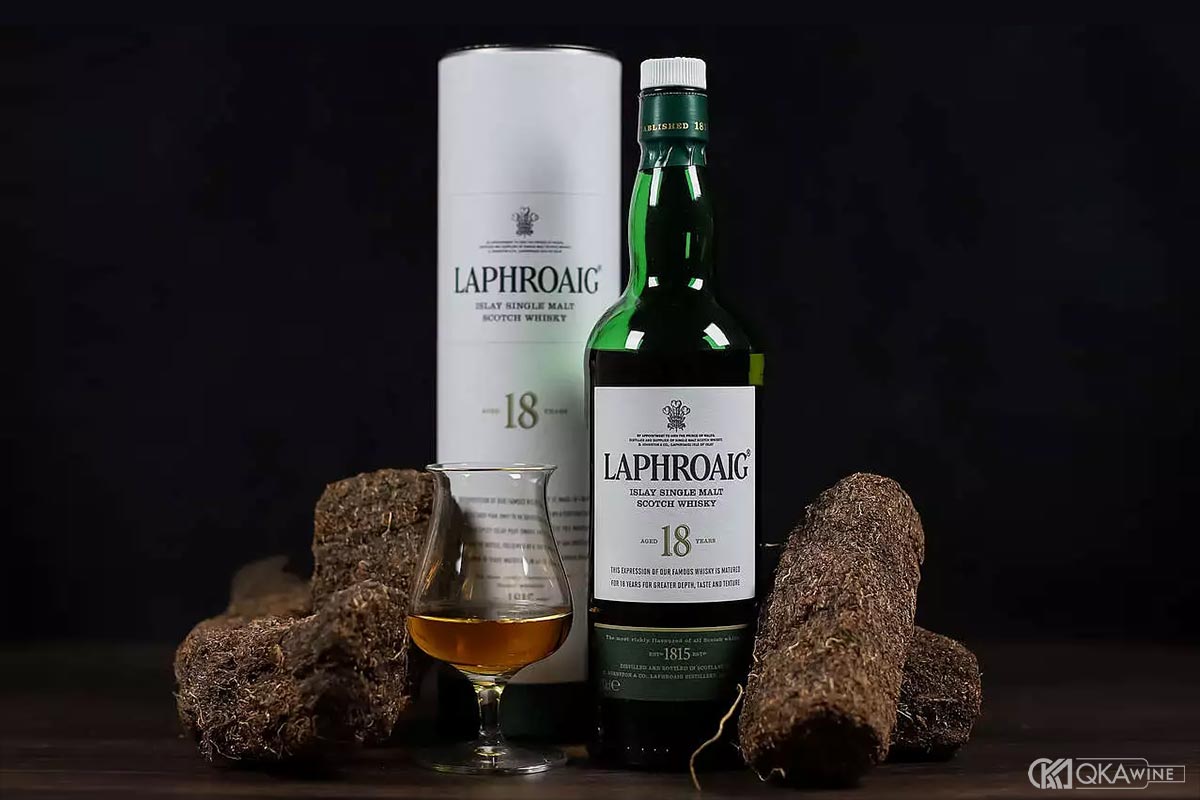 Than bùn và yếu tố tự nhiên trong nguồn nước whisky