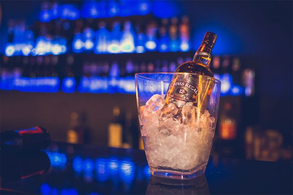 Cách bảo quản rượu Chivas đúng chuẩn từ chuyên gia