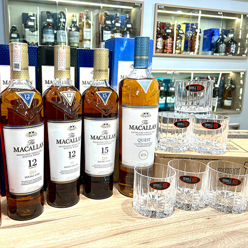 Tặng ly pha lê Riedel