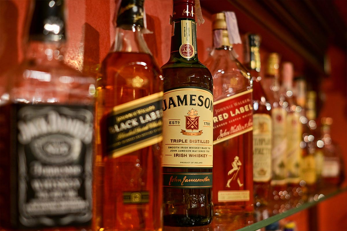 Lưu ý khi mua Blended Scotch Whisky chính hãng