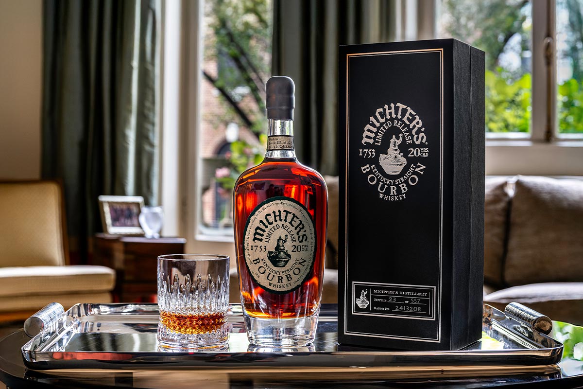 Lưu ý khi mua whiskey Mỹ chính hãng