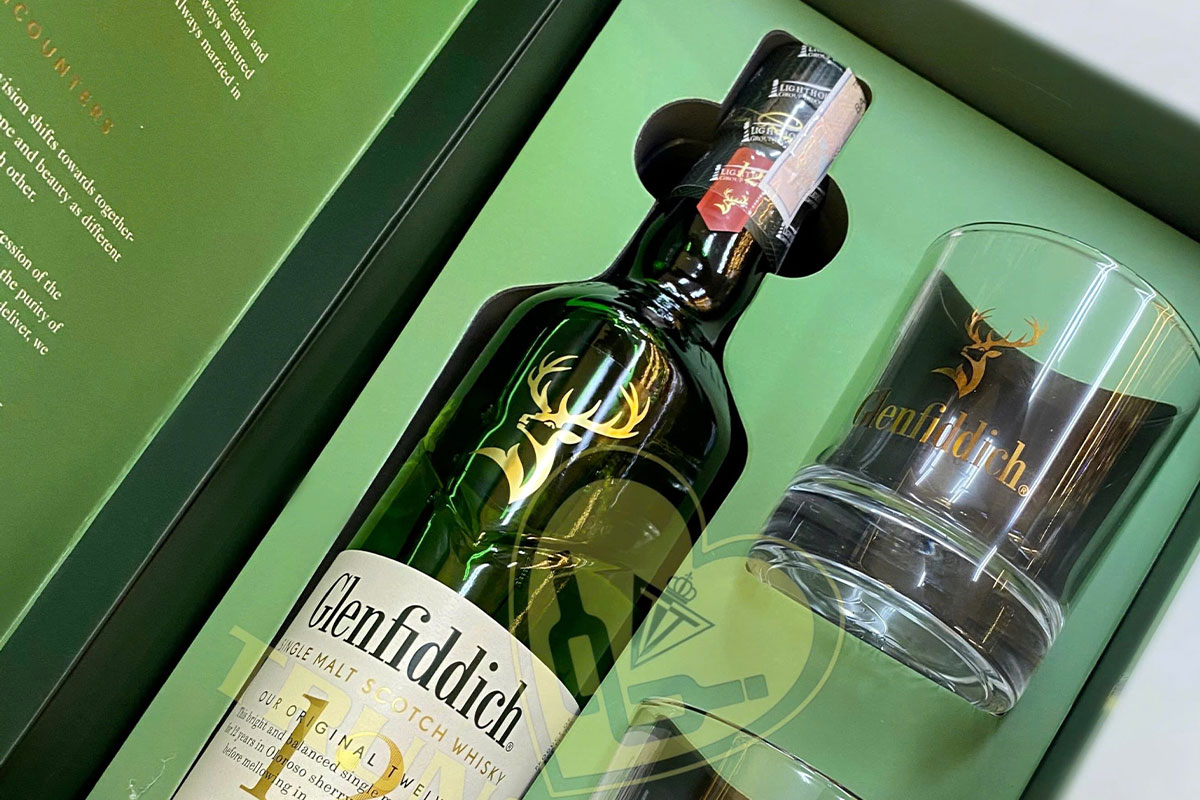 Phân biệt rượu Glenfiddich thật và giả qua các loại tem mác