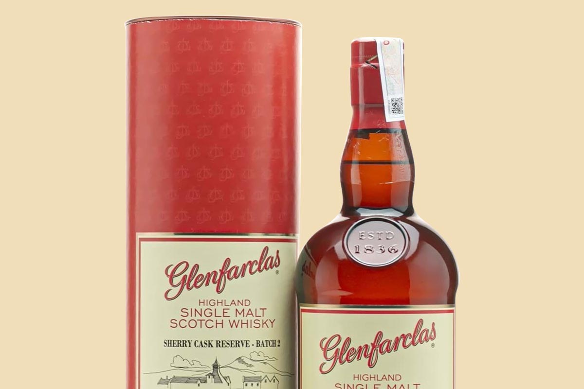 Phân biệt rượu Glenfarclas thật giả qua tem nhập khẩu