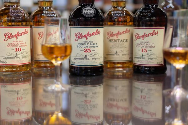 Rượu Glenfarclas có mấy loại?
