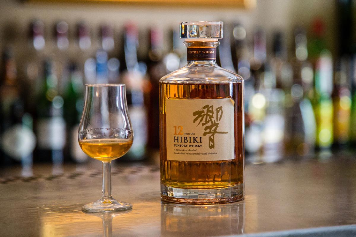 Rượu Hibiki 12 năm