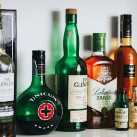 So sánh Ballantine’s và Glenlivet