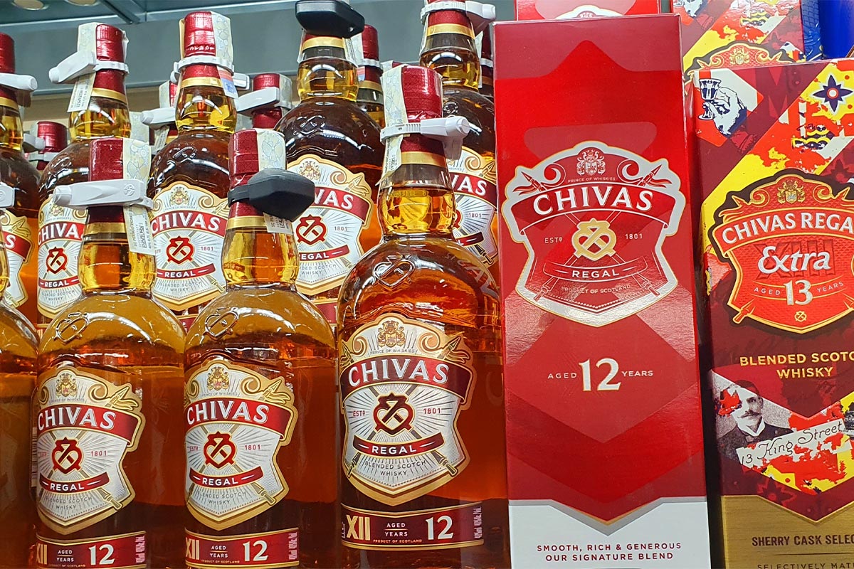 Vì sao nên mua rượu Chivas tại QKAWine?