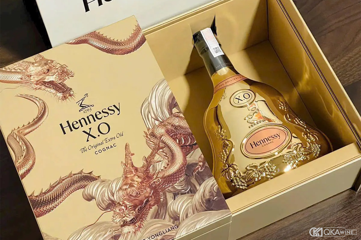 Cách thưởng thức rượu Hennessy XO đúng chuẩn