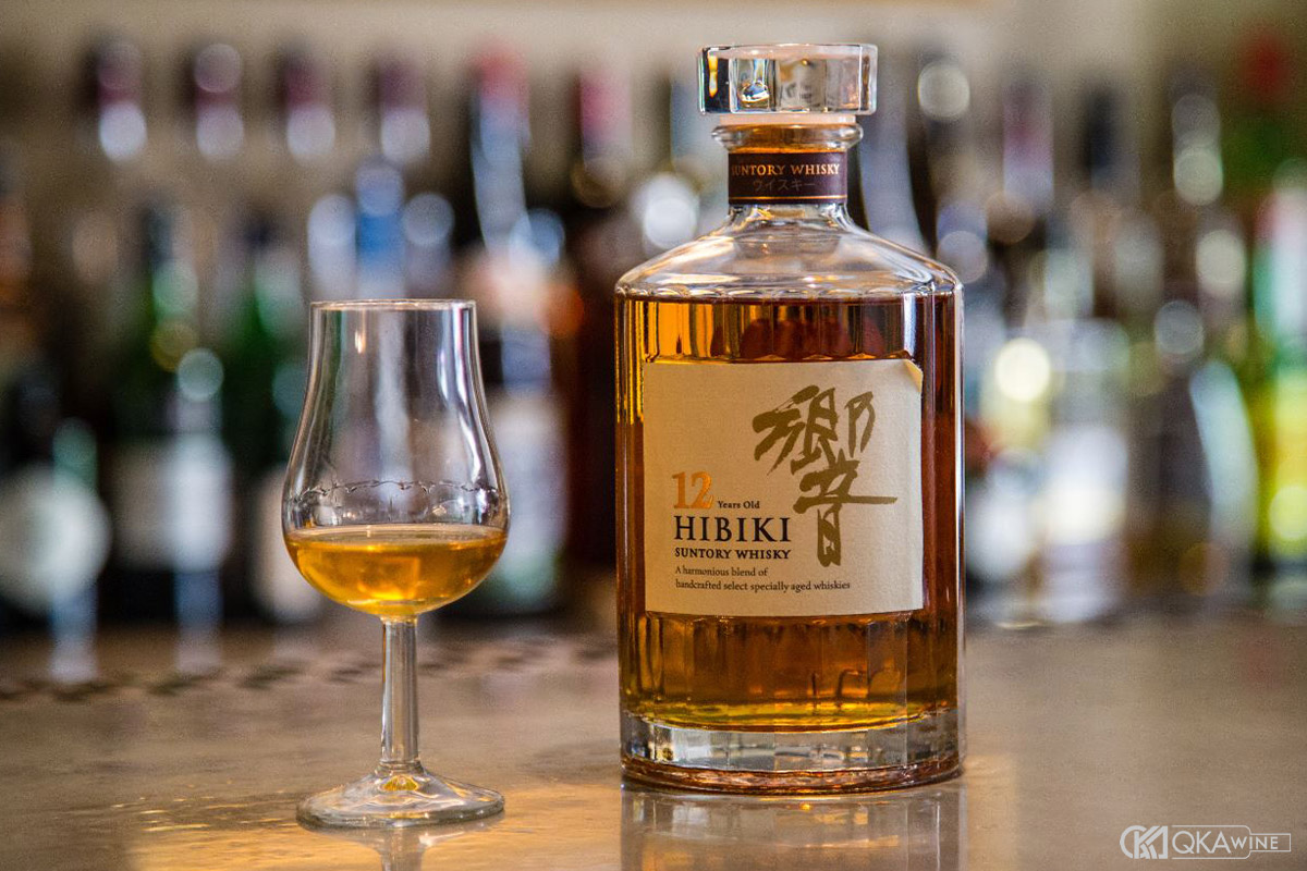 Cách thưởng thức rượu Hibiki đúng chuẩn