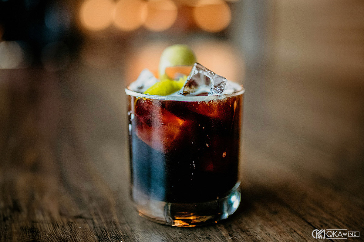Pha chế cocktail từ rượu vodka Nga